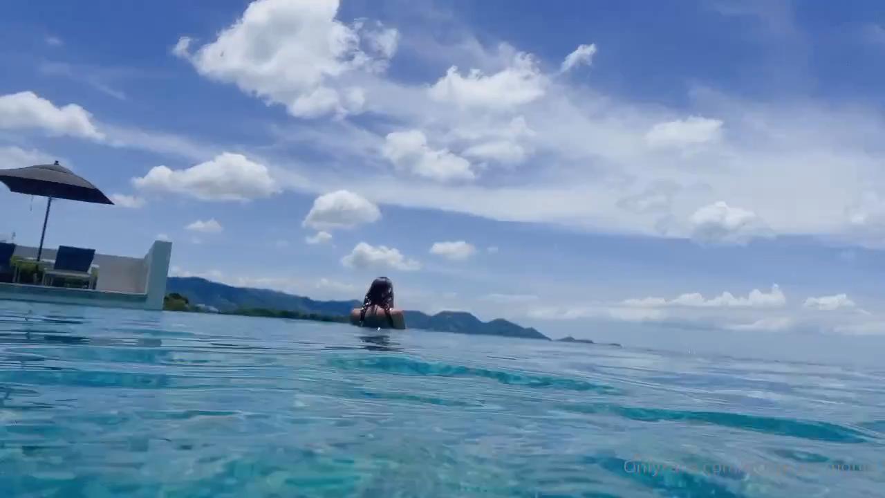 Octokuro Naked Swiming Porn 2